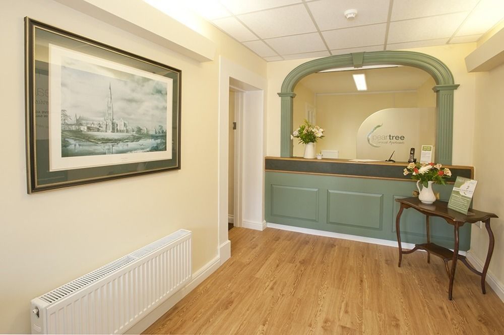 Peartree Serviced Apartments Salisbury Exterior photo
